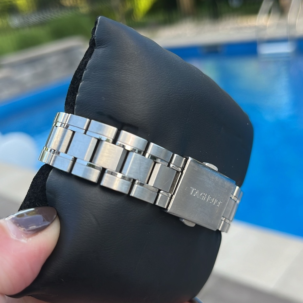 AUTHENTIC TAG HEUER SS Aquaracer Mother of Pearl Diamond Dial 32MM Watch - Picture 15 of 16